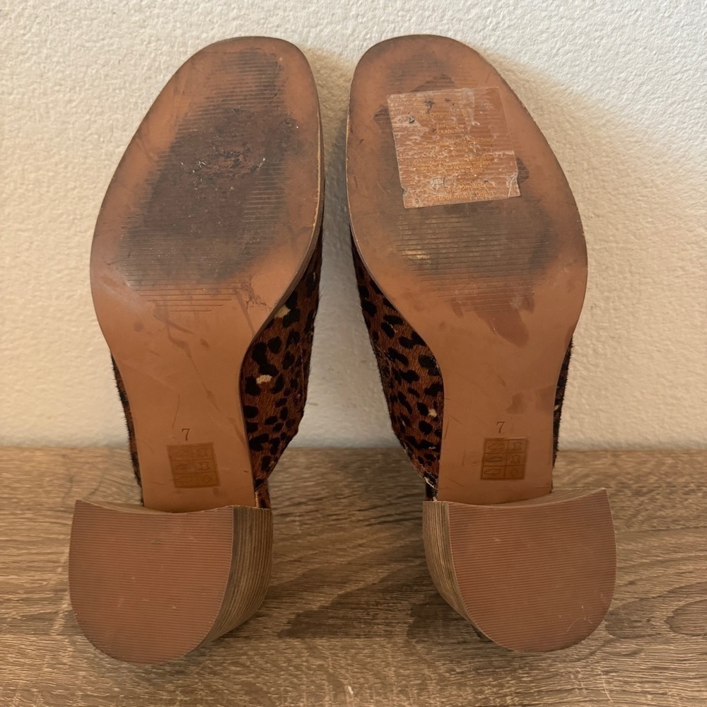 Madewell The Carey Mule in Painted Leopard Calf Hair, Size 7 - Picture 9 of 9